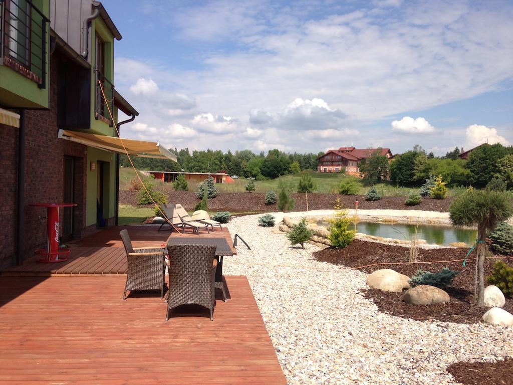 Lake View Apartments near Golf Resort Kunětická Hora, Dříteč Pardubice Habitación foto